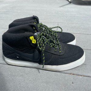 "Mercari NIKE MAVRK MID2 PREMIUM"